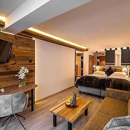Snowwhite Hotel