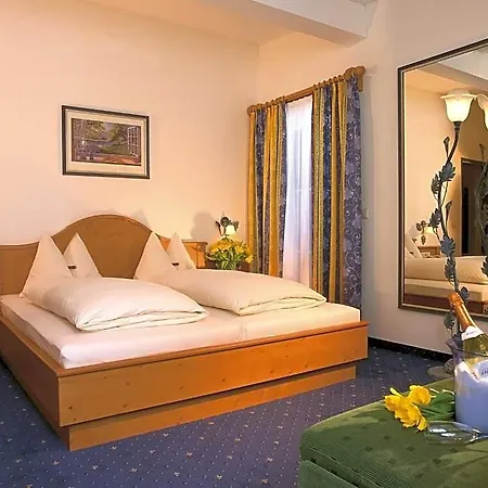 Snowwhite Hotel