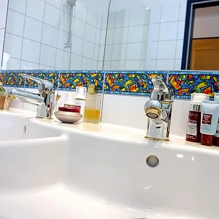 Hotel Snowwhite