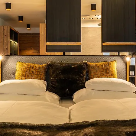 Hotel Sporthotel Snowwhite 4*